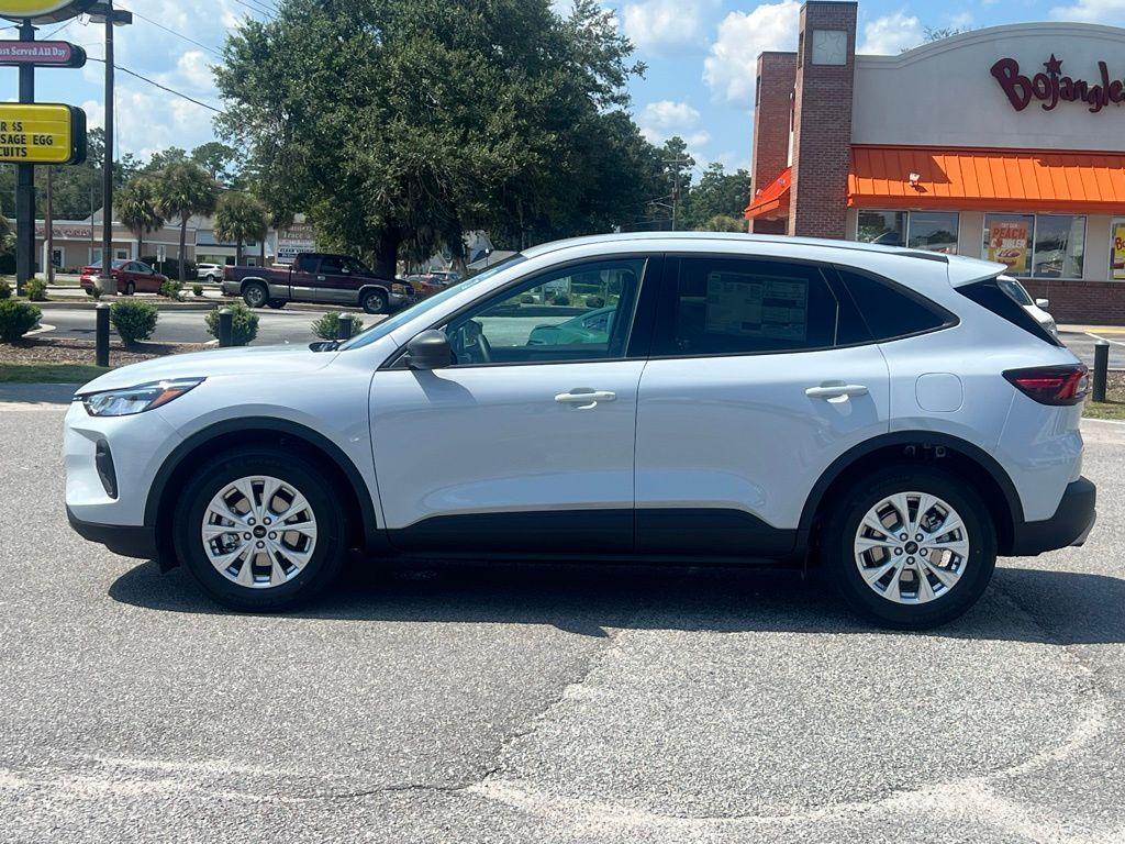 new 2025 Ford Escape car, priced at $25,441