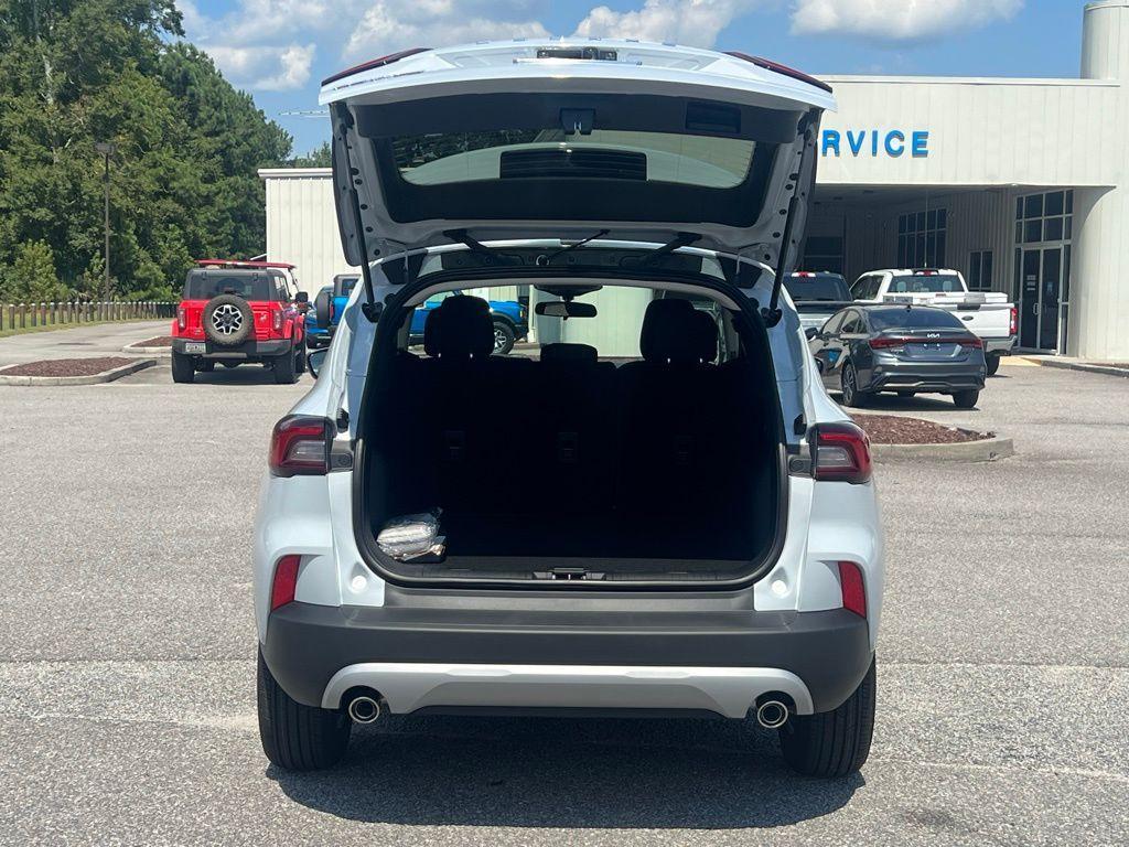 new 2025 Ford Escape car, priced at $25,441