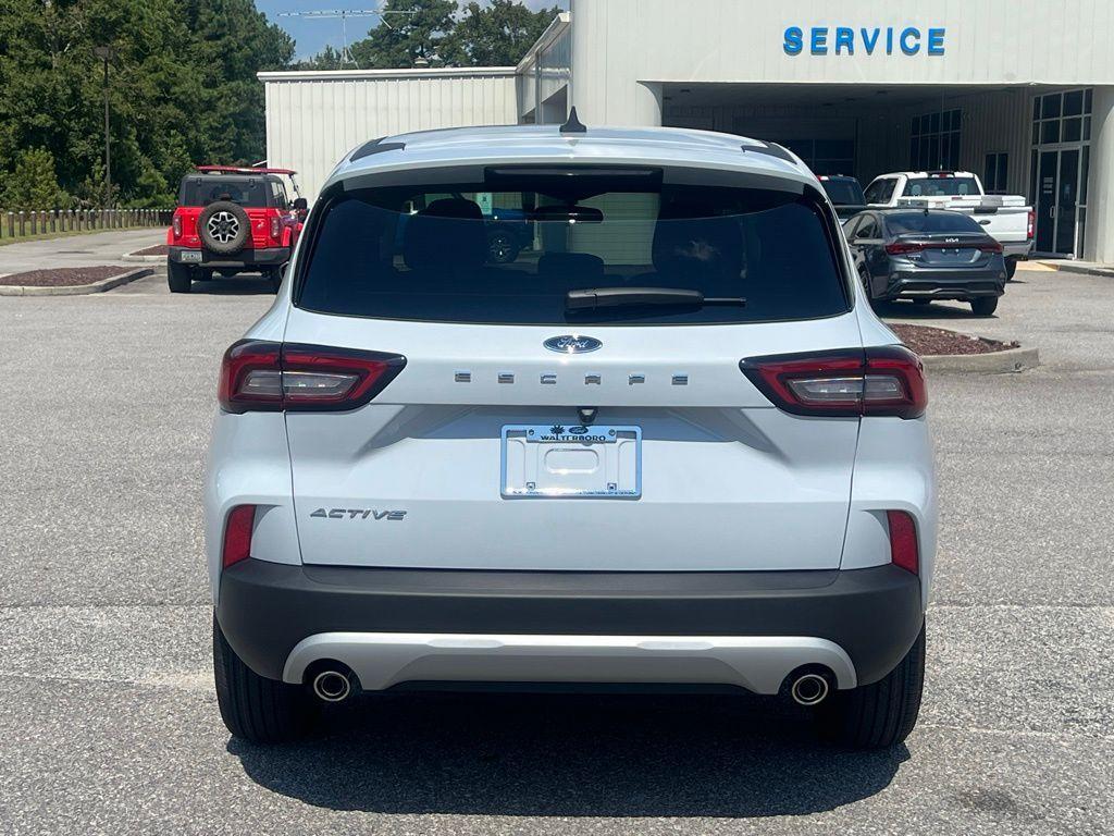 new 2025 Ford Escape car, priced at $25,441
