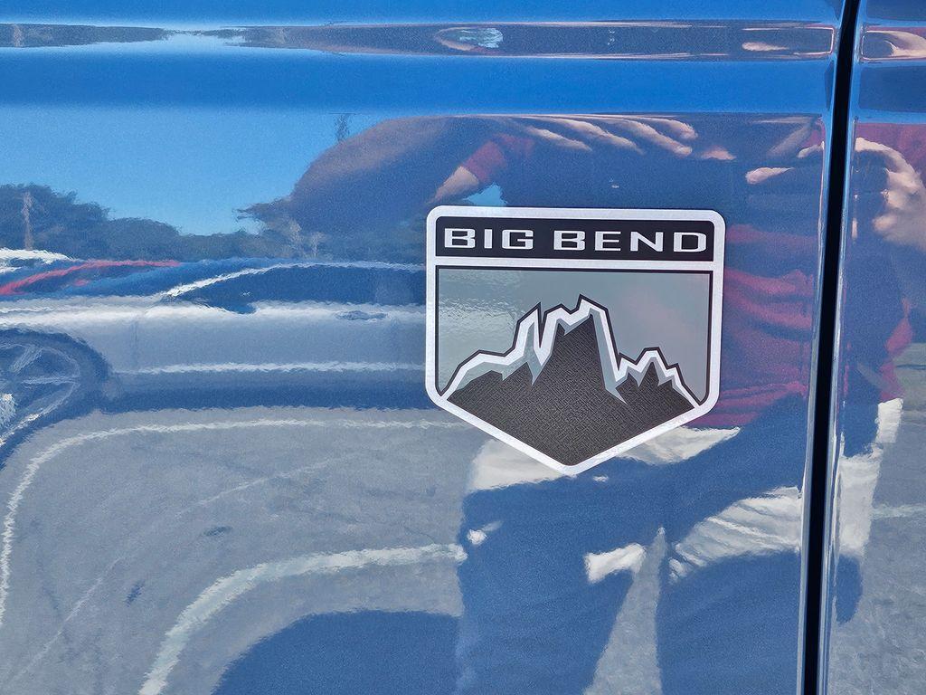 new 2025 Ford Bronco car, priced at $51,568