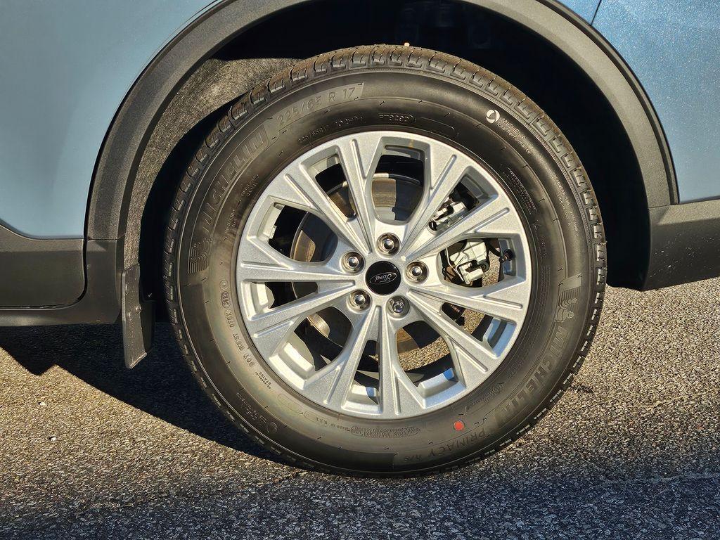 new 2026 Ford Escape car, priced at $32,353