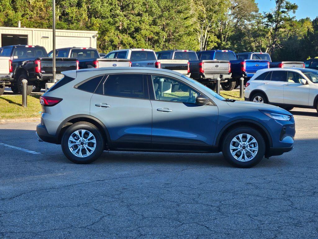 new 2026 Ford Escape car, priced at $32,353