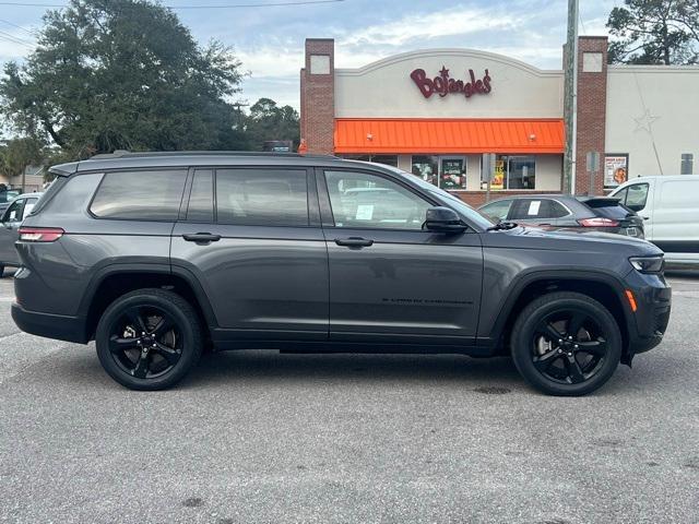 used 2021 Jeep Grand Cherokee L car, priced at $27,900