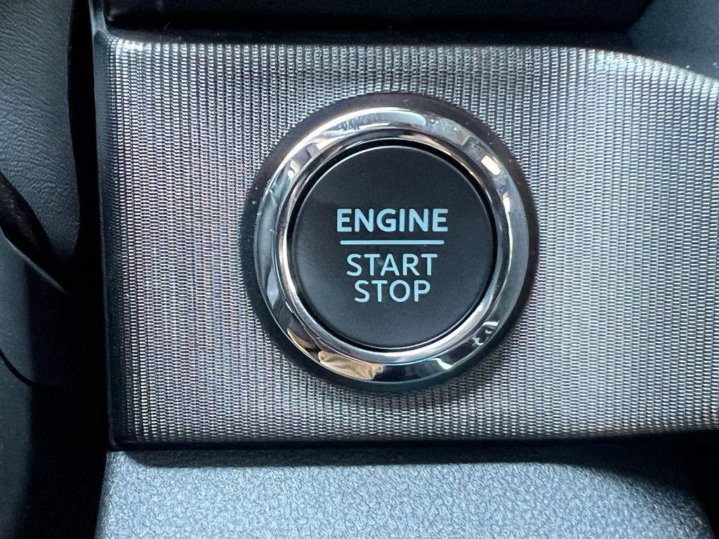 new 2025 Ford F-250 car, priced at $89,979