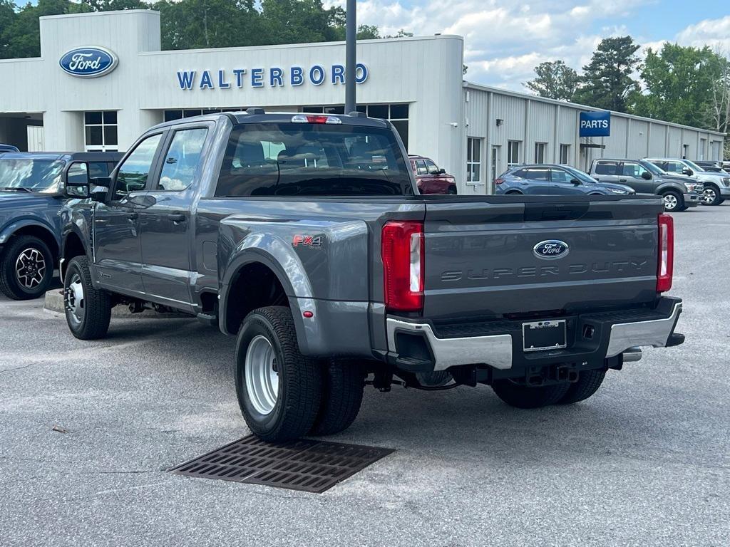 new 2025 Ford F-350 car, priced at $63,642