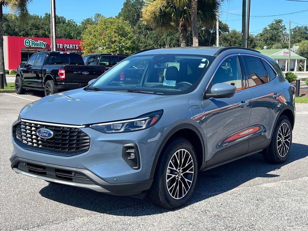 new 2025 Ford Escape car, priced at $37,386