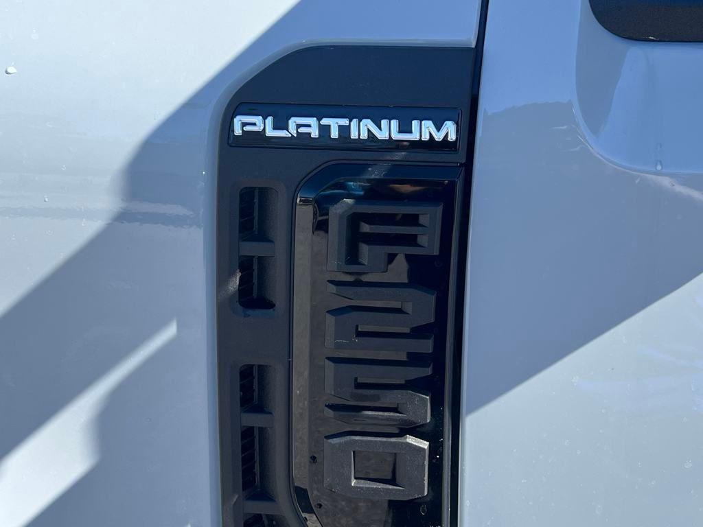 new 2025 Ford F-250 car, priced at $89,773