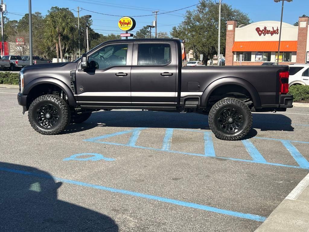 new 2025 Ford F-250 car, priced at $125,624