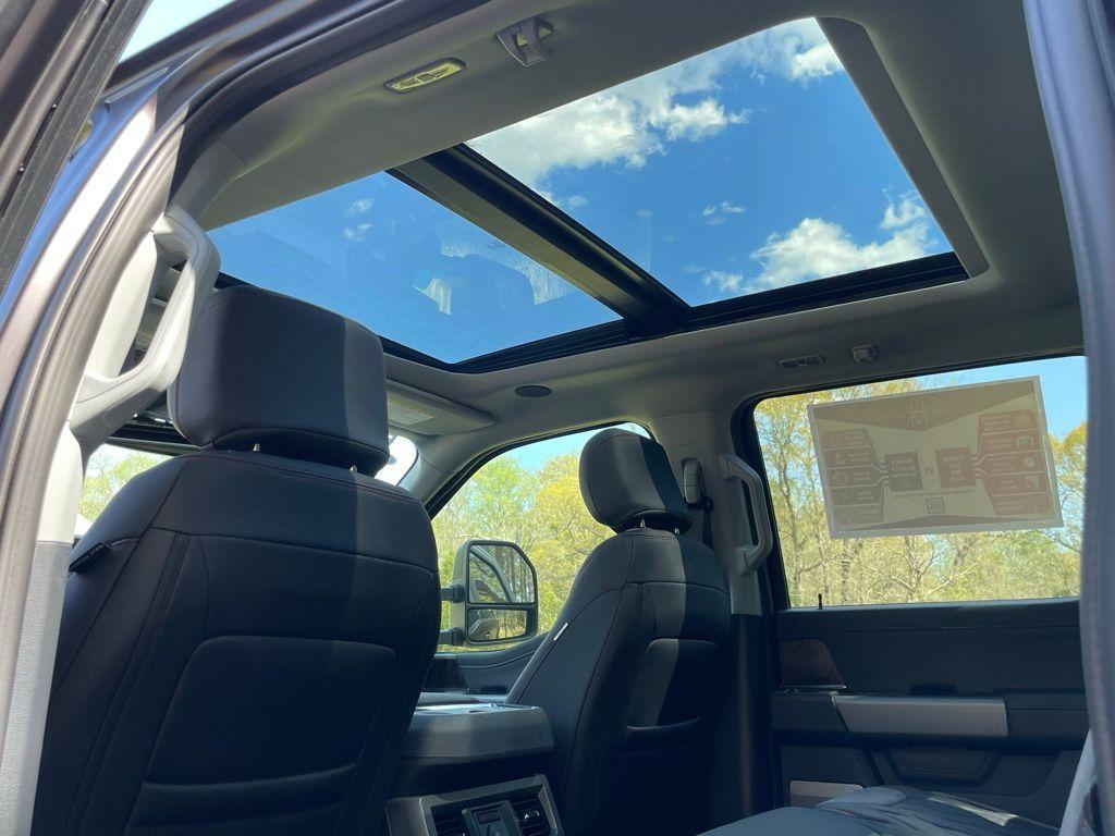 new 2025 Ford F-250 car, priced at $125,624