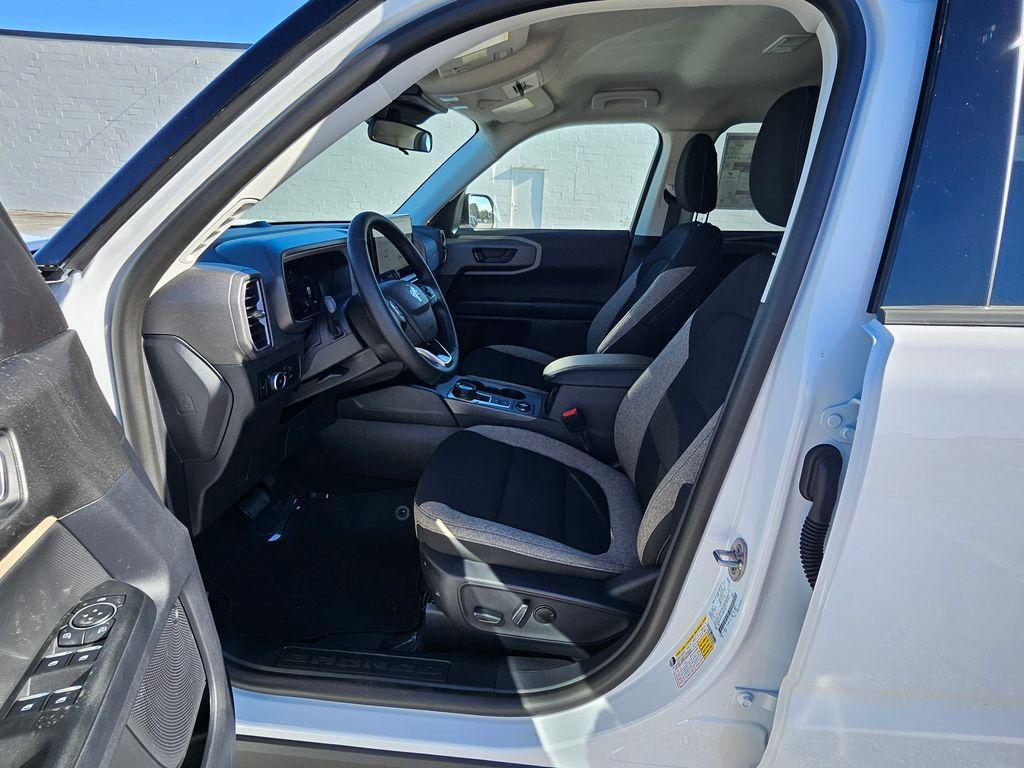 new 2025 Ford Bronco Sport car, priced at $31,963