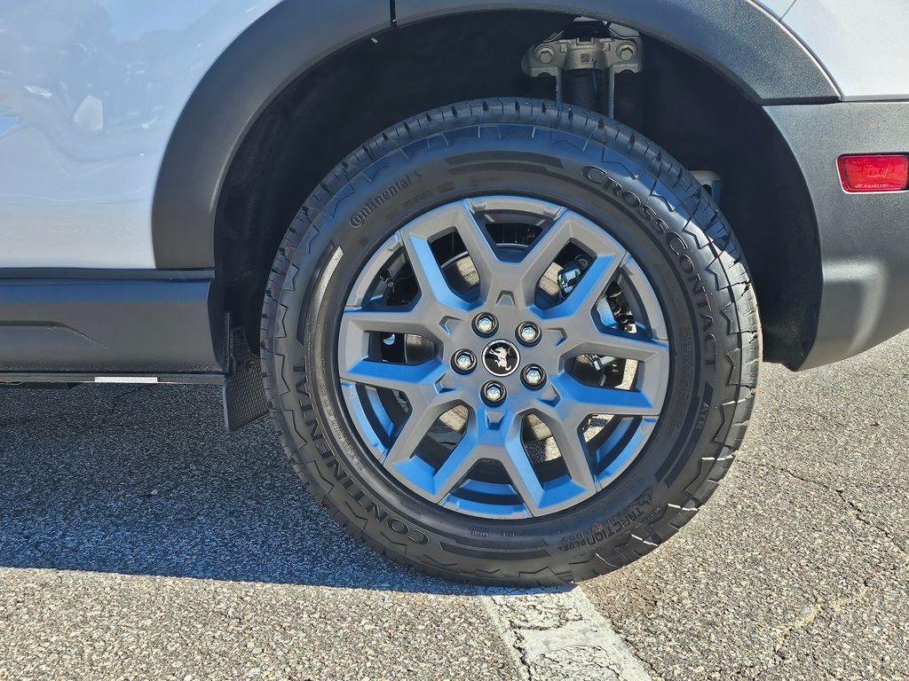 new 2025 Ford Bronco Sport car, priced at $31,963
