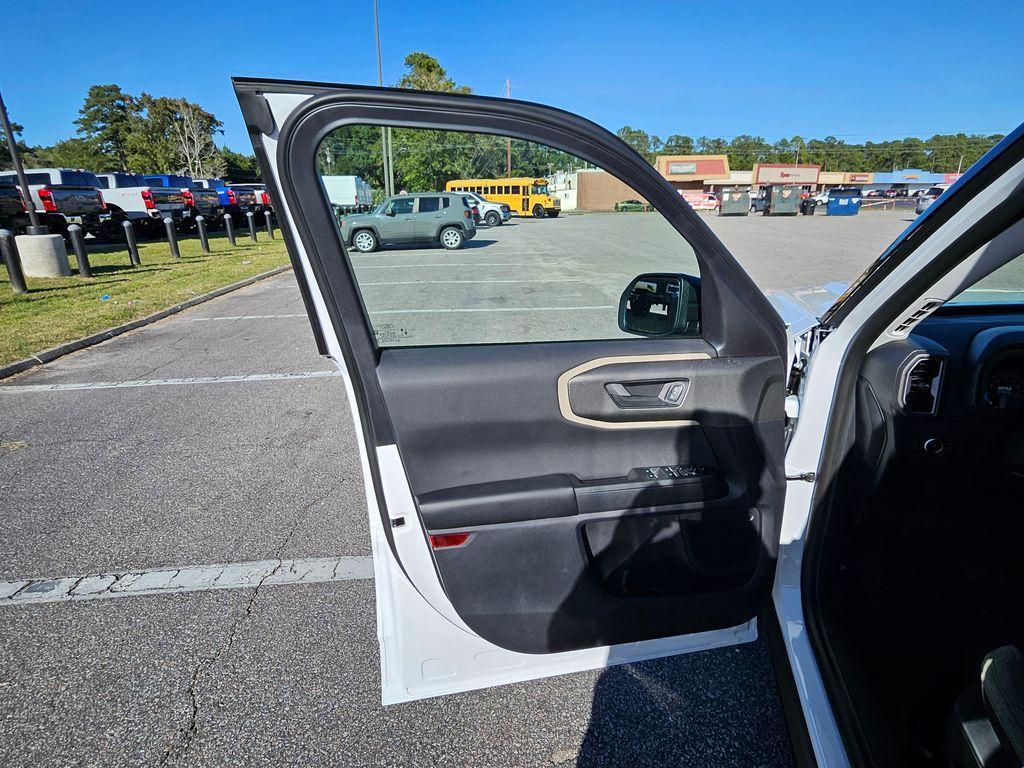 new 2025 Ford Bronco Sport car, priced at $31,963