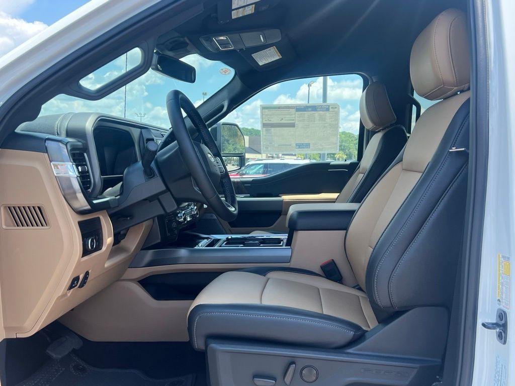 new 2025 Ford F-350 car, priced at $71,555