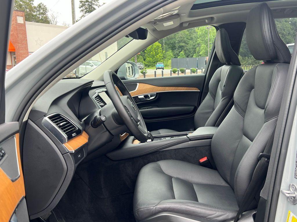 used 2024 Volvo XC90 car, priced at $41,700