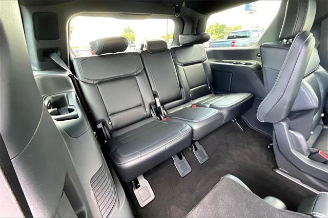 new 2025 Ford Expedition car, priced at $79,995