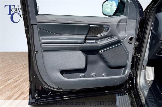 new 2025 Ford Expedition car, priced at $79,995