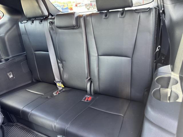 used 2023 Toyota Highlander car, priced at $38,758