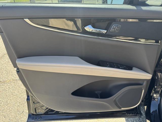 used 2022 Lincoln Nautilus car, priced at $34,853