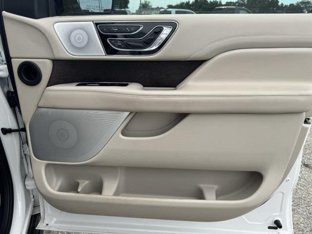 used 2020 Lincoln Navigator car, priced at $46,500