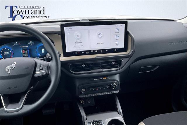 new 2025 Ford Bronco Sport car, priced at $31,915