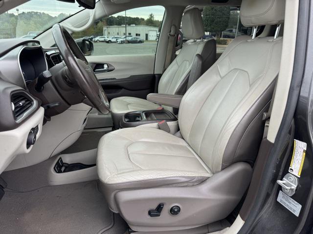 used 2017 Chrysler Pacifica car, priced at $11,847