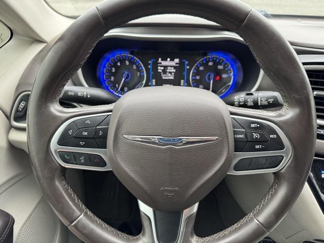 used 2017 Chrysler Pacifica car, priced at $11,847