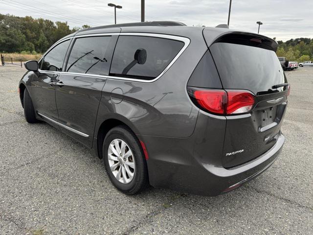 used 2017 Chrysler Pacifica car, priced at $11,847