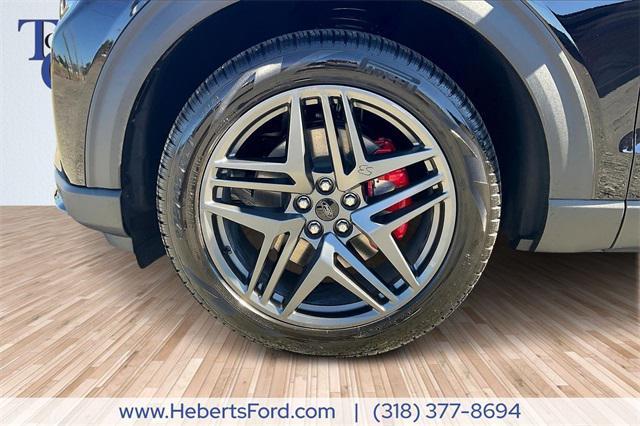 new 2025 Ford Explorer car, priced at $58,615