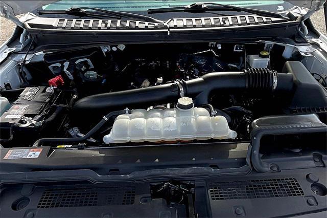 used 2024 Ford Expedition car, priced at $50,967