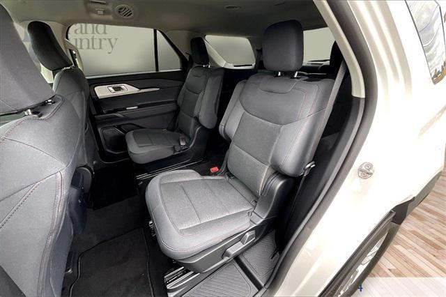 new 2026 Ford Explorer car, priced at $42,475