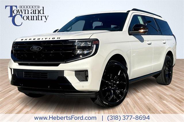 new 2025 Ford Expedition car, priced at $82,010
