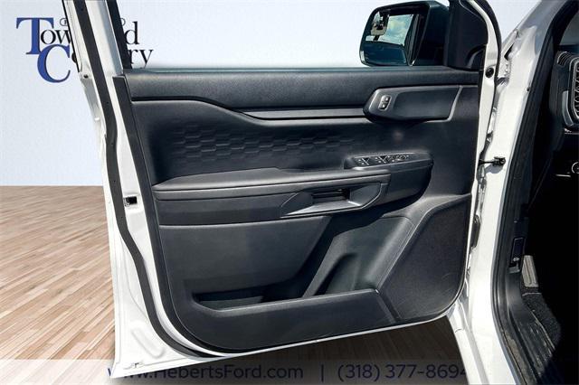 new 2025 Ford Ranger car, priced at $33,450