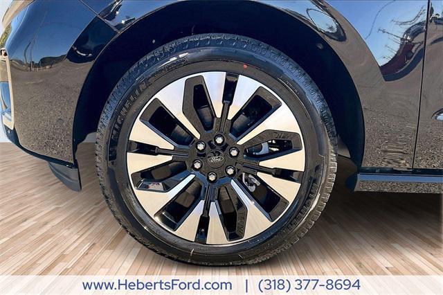 new 2025 Ford Expedition car, priced at $80,255