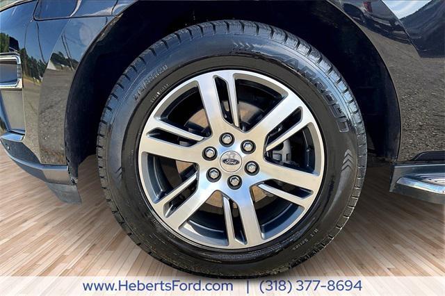 used 2023 Ford Expedition car, priced at $42,288