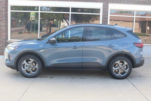 new 2025 Ford Escape car, priced at $33,271