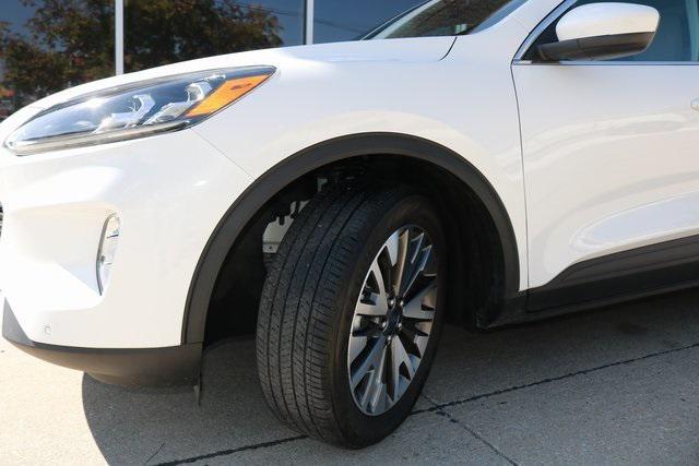 used 2022 Ford Escape car, priced at $27,995