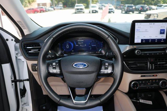 used 2022 Ford Escape car, priced at $27,995