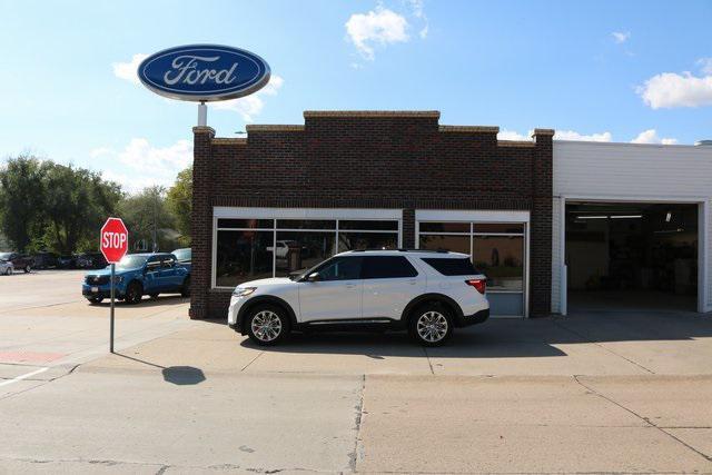 new 2025 Ford Explorer car, priced at $50,470