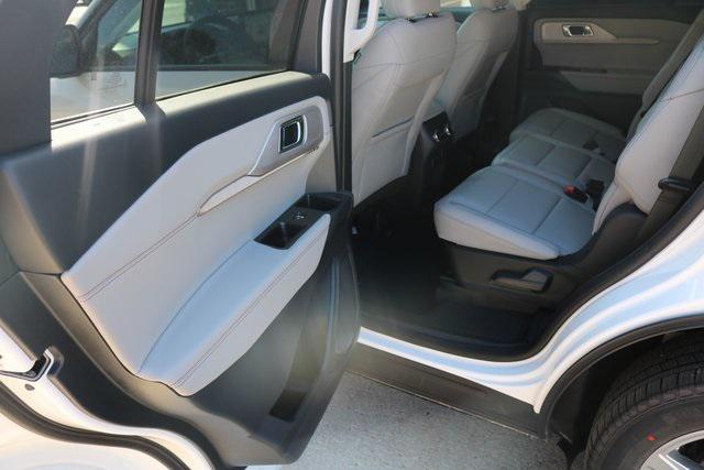 new 2025 Ford Explorer car, priced at $50,470