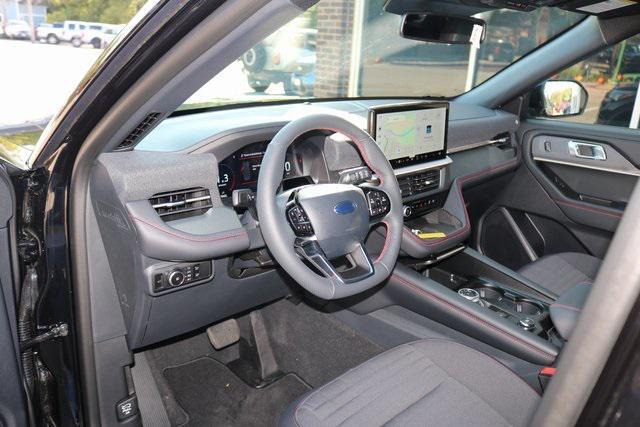 new 2025 Ford Explorer car, priced at $51,580