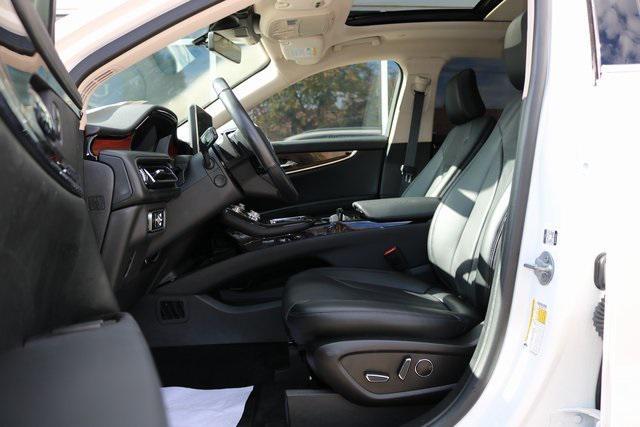 used 2023 Lincoln Nautilus car, priced at $42,995