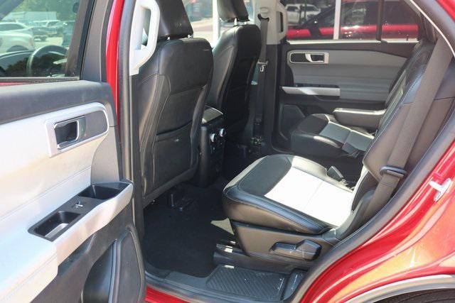 used 2022 Ford Explorer car