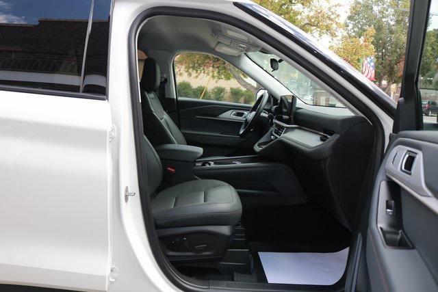 new 2025 Ford Explorer car, priced at $50,595