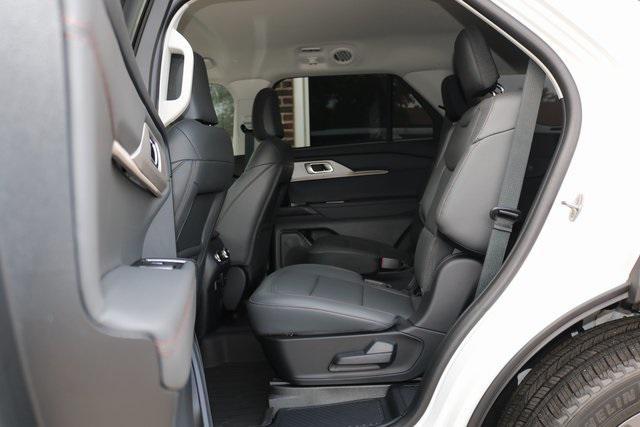 new 2025 Ford Explorer car, priced at $50,595