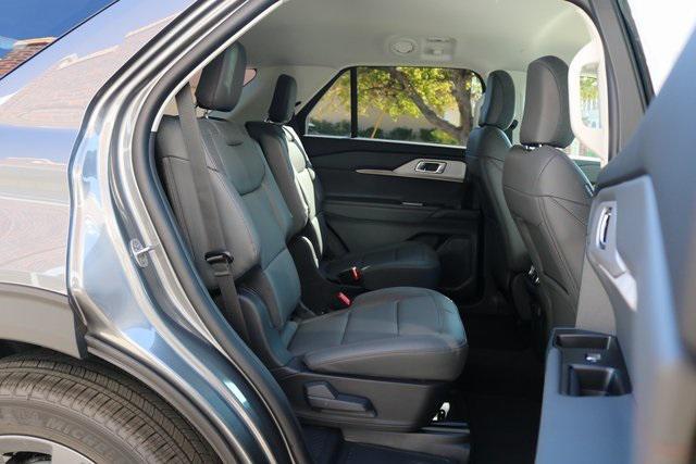 new 2025 Ford Explorer car, priced at $49,515