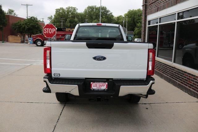 new 2025 Ford F-350 car, priced at $53,960