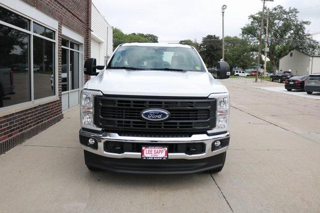 new 2025 Ford F-350 car, priced at $53,960