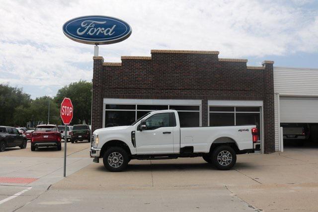 new 2025 Ford F-350 car, priced at $58,385