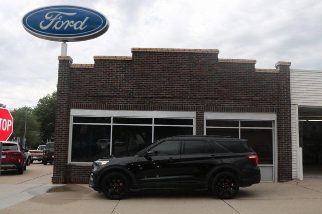 used 2023 Ford Explorer car, priced at $41,995