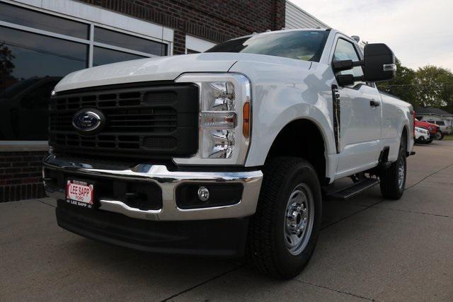 new 2025 Ford F-250 car, priced at $52,855